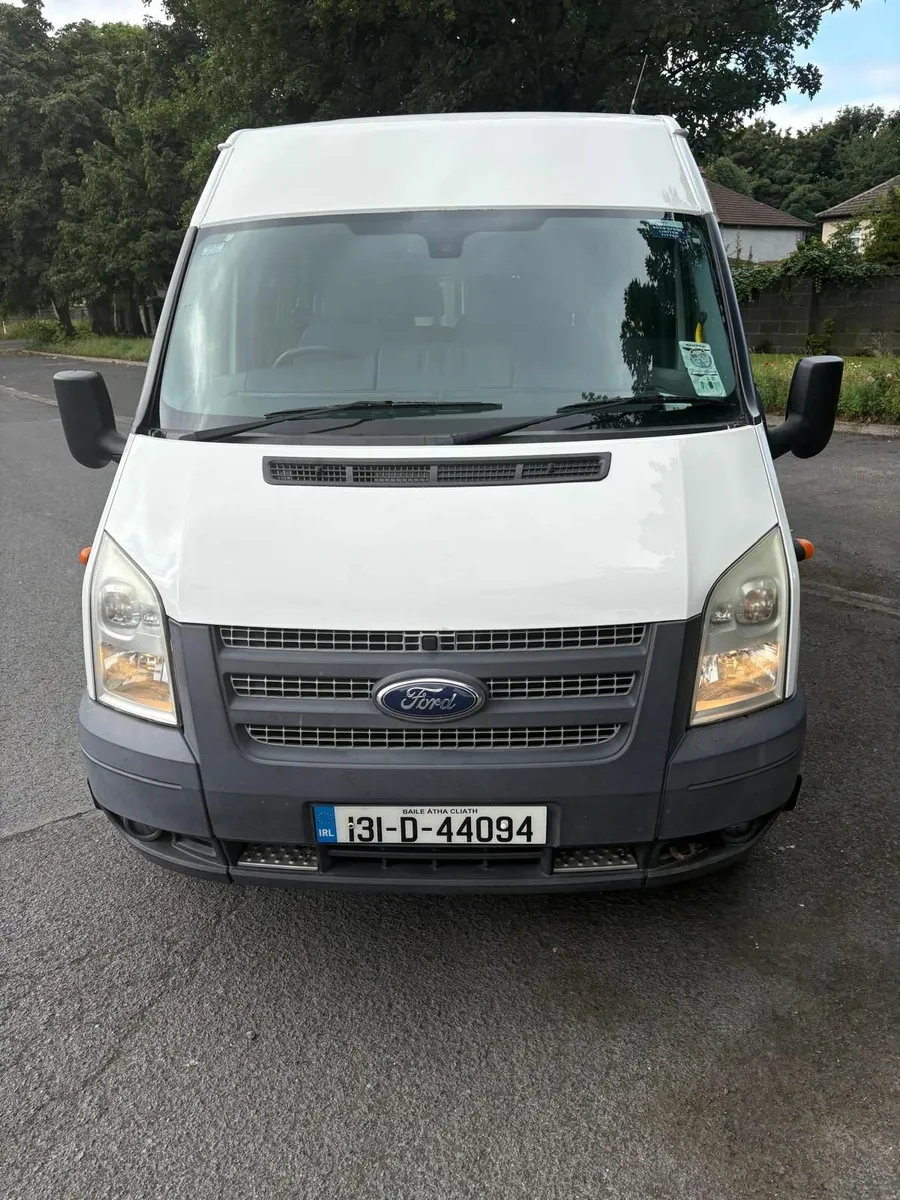Ford Transit 15 Seater - Image 4