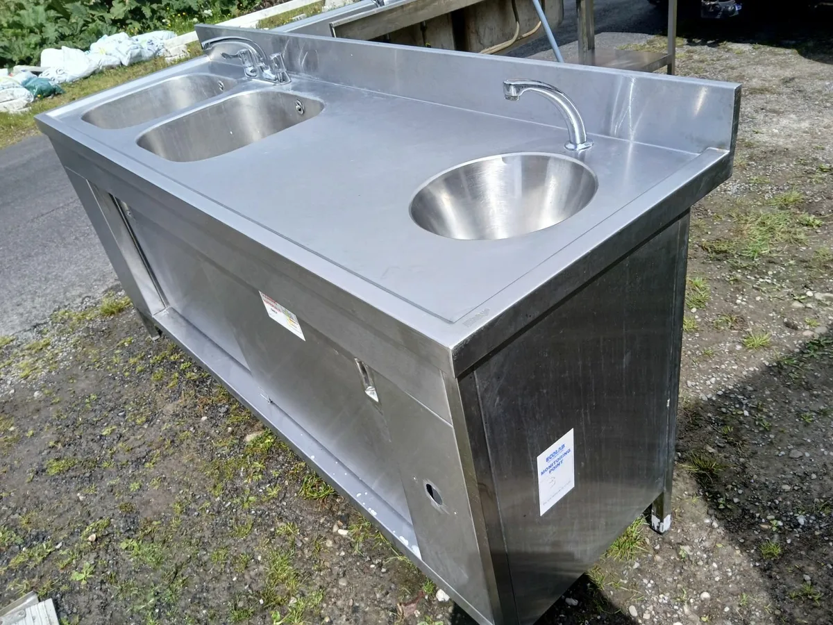 Stainless steel cabbinet /abbotoir sink unit - Image 1
