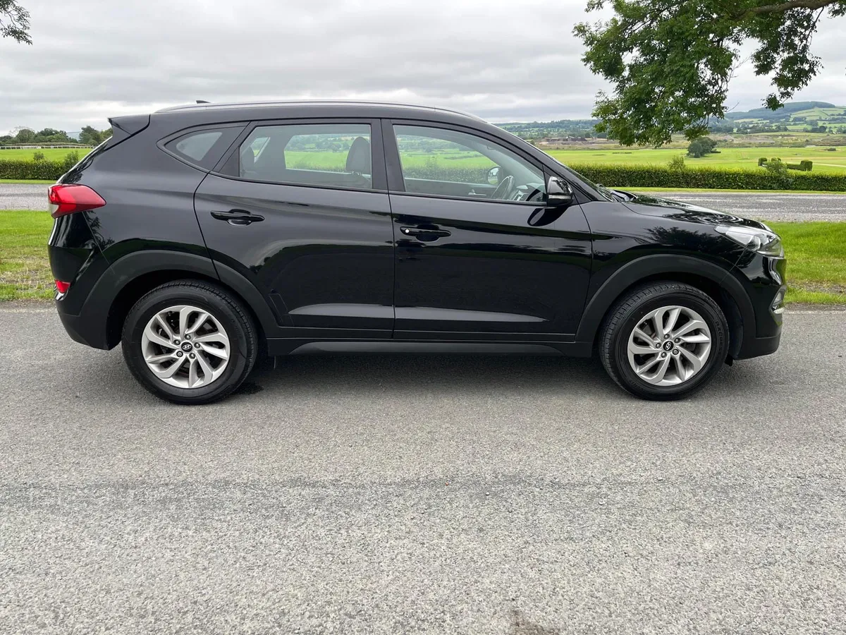 Hyundai Tucson 2017 Comfort 1.7 D - Image 2