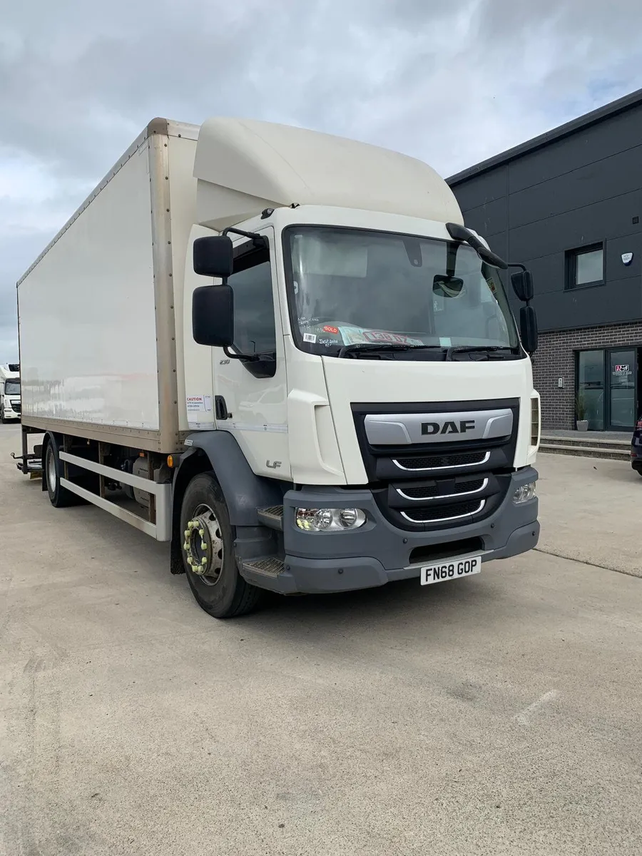 October 2018 DAF LF 55 230 - Image 1