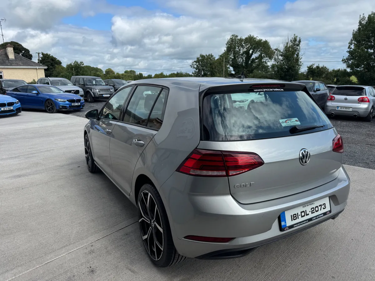 STUNNING 2018 VOLKSWAGEN GOLF 1.6L TRENDLINE - Image 4