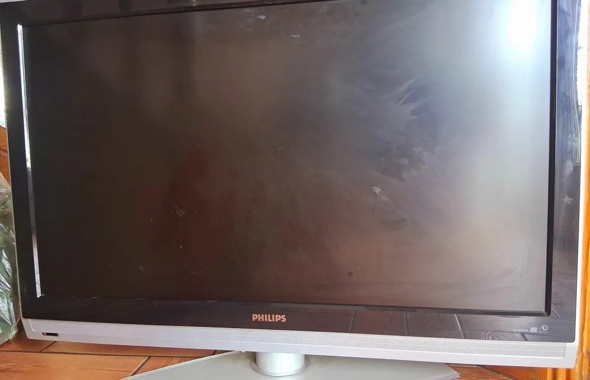 Philips 42 inch TV - Image 2