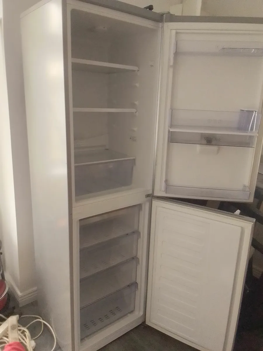 Free fridge freezer - Image 3