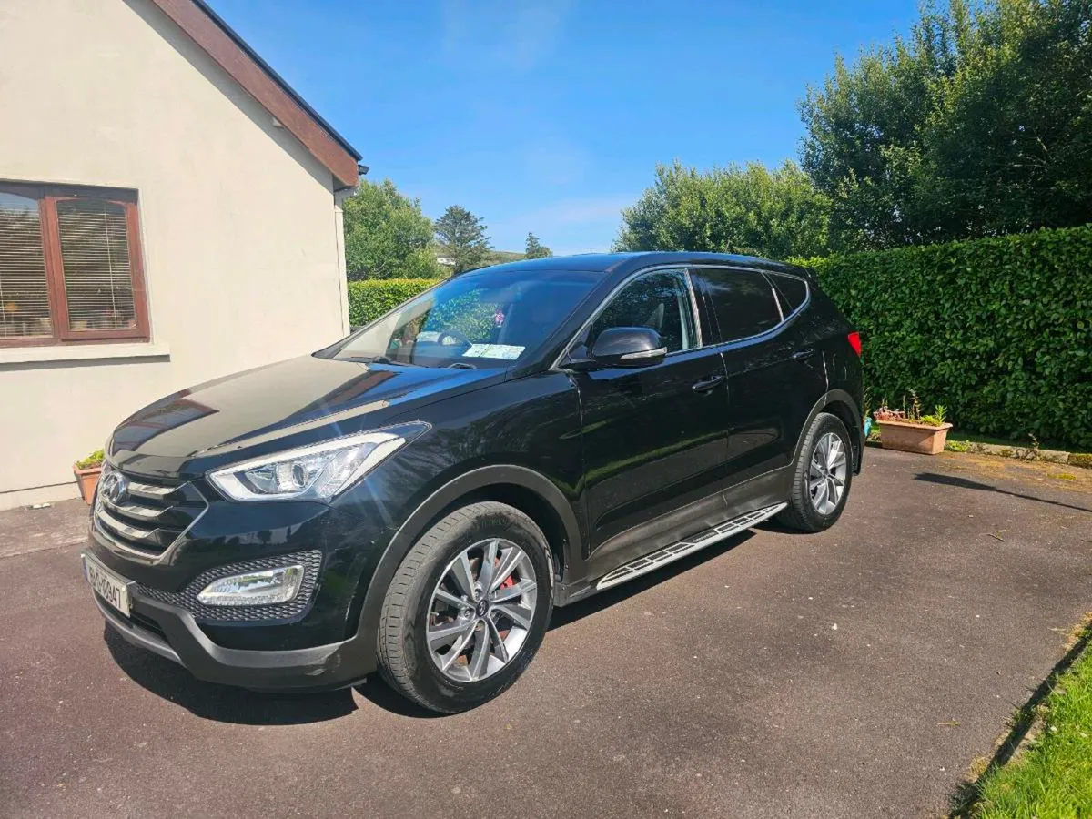 Hyundai Santa Fe 2016 - Image 2