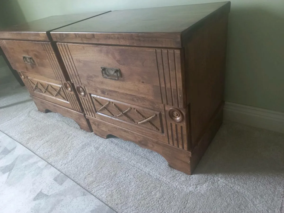 Bedside lockers - Image 2