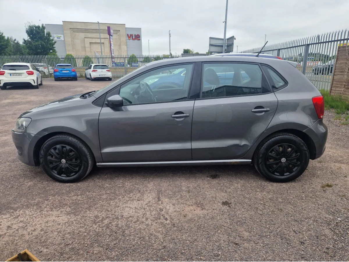 Volkswagen Polo TRENDLINE 1.2 MANUAL 5SPEED 5DR 60 - Image 4