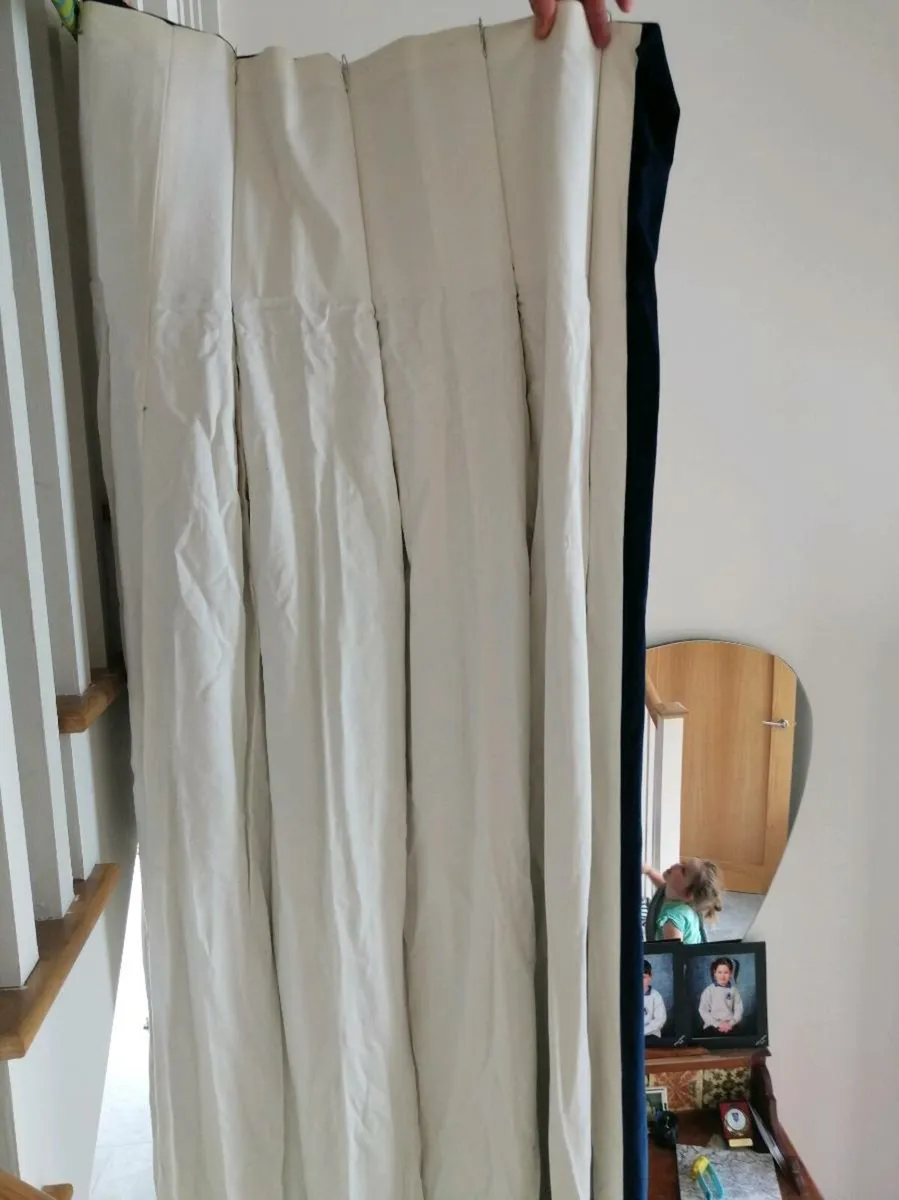 Mid-night blue velvet lined curtains - Image 4