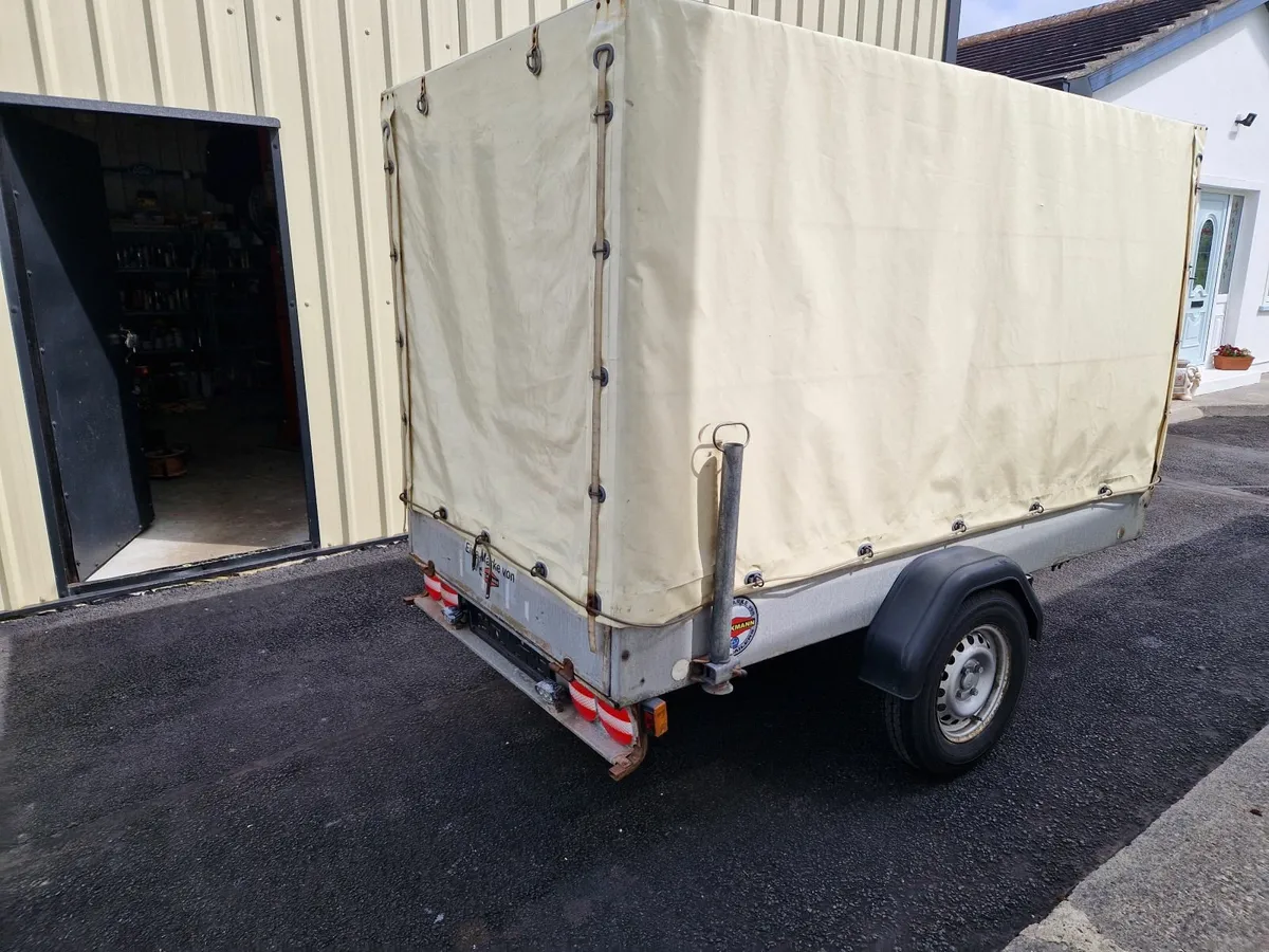 Camper van light trailer - Image 1