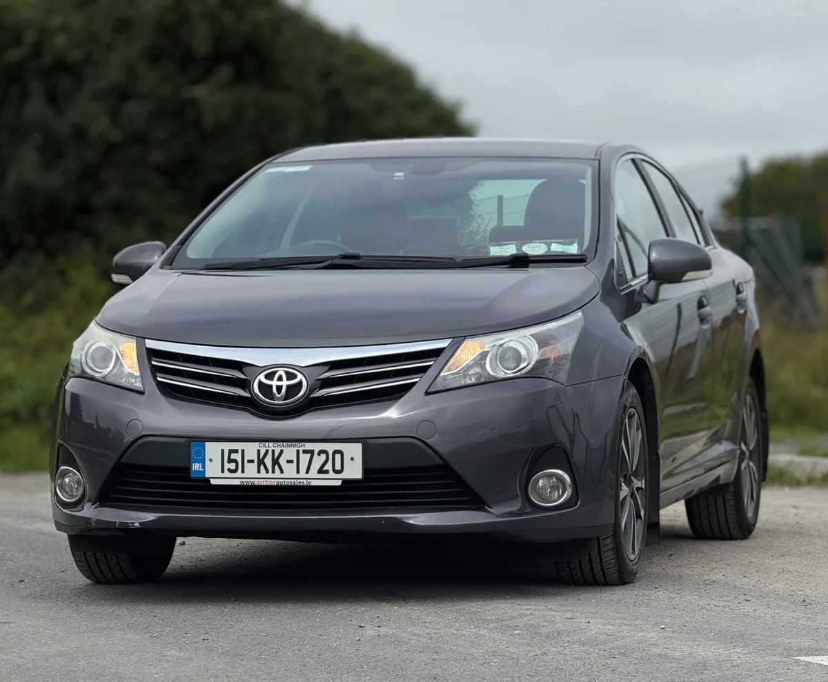 Toyota Avensis 2015 2L Diesel Luna NEW NCT - Image 2