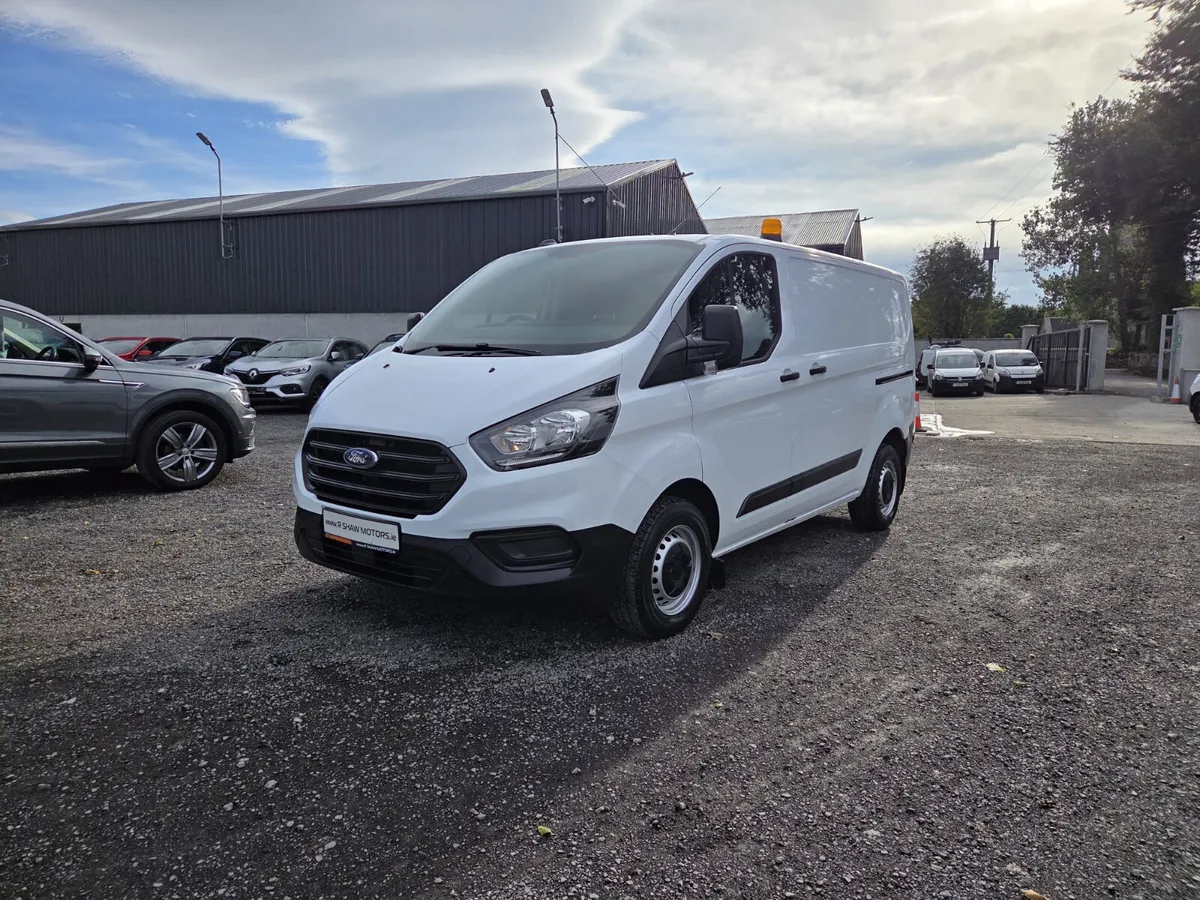 Ford Transit Custom - Image 1
