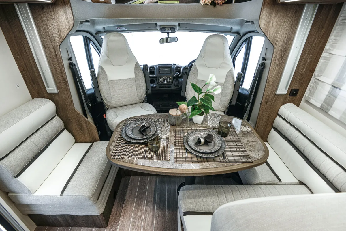 New AUTOMATIC 4 berth Island Bed Motorhome - Image 3