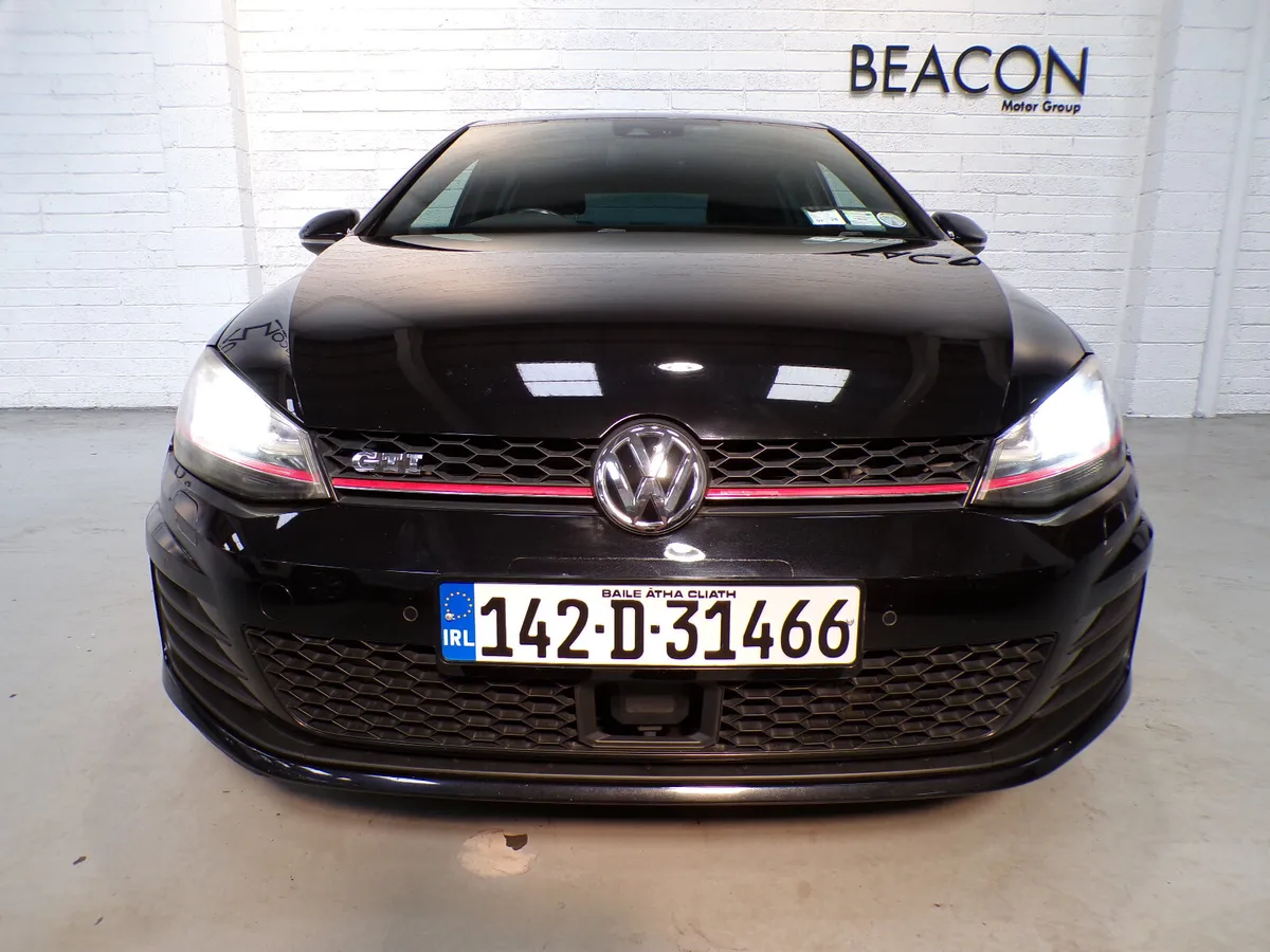*VW GOLF 2.0 GTI DSG*AUTO*PADDLE SHIFT*19" GTI ALL - Image 3