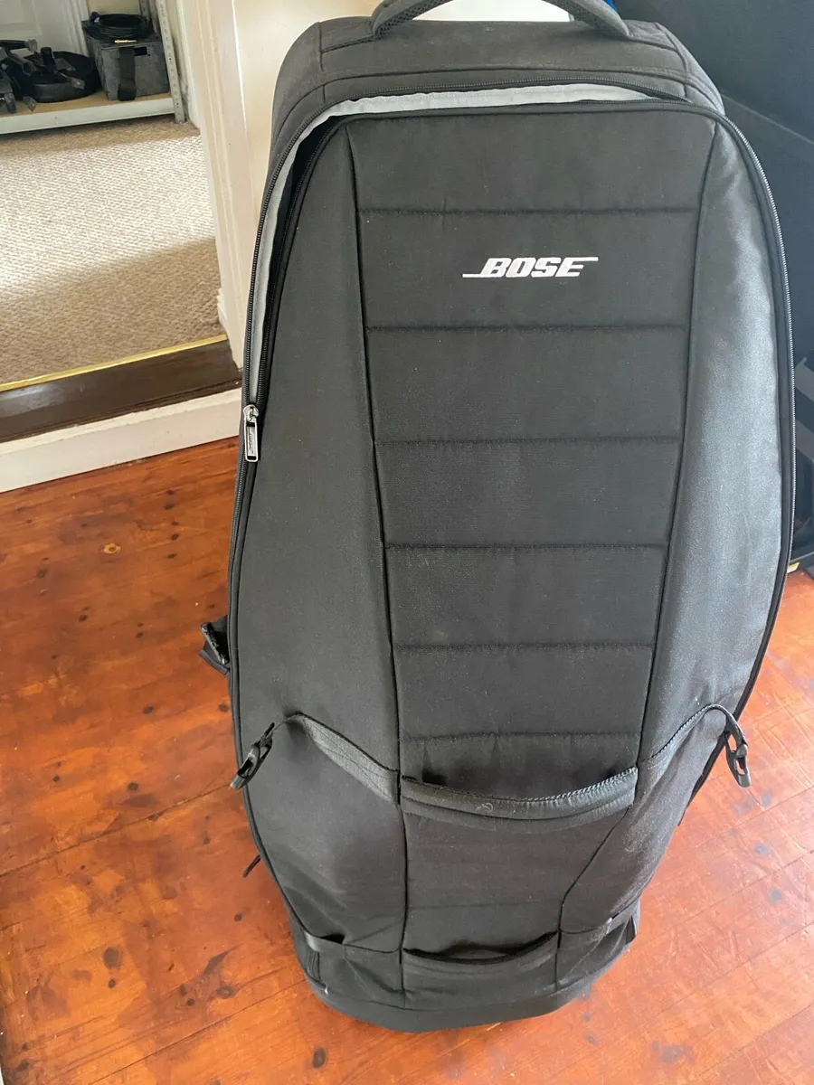 Bose L1 Pro16 System Roller Bag - Image 1