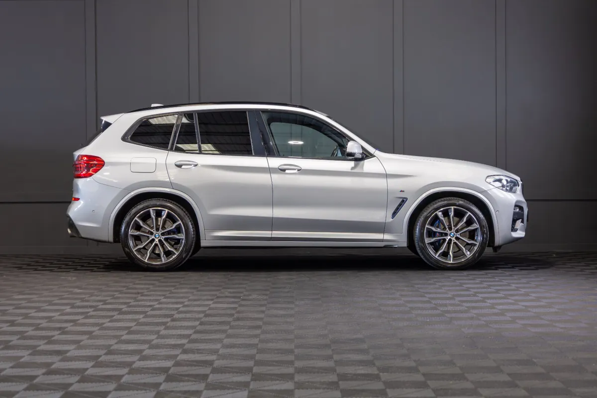 2019 BMW X3 X-Drive 20d M-Sport - Image 2