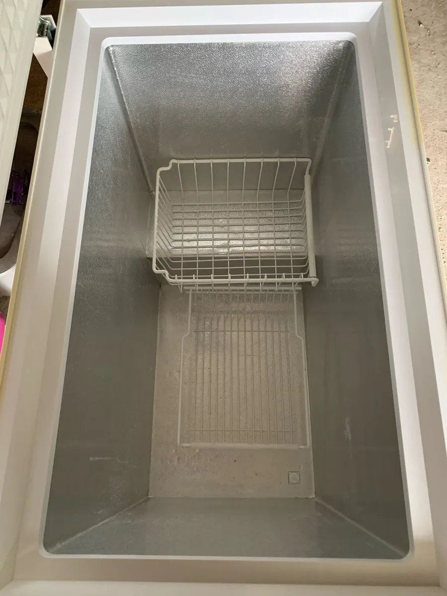 chest freezer - Image 4
