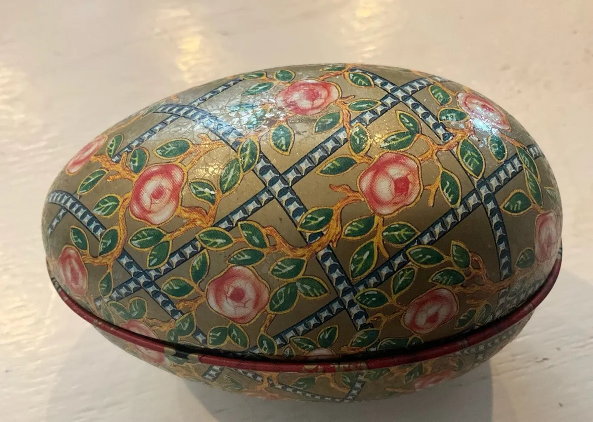 Vintage Metal Egg Easter Egg. Empty - Image 2