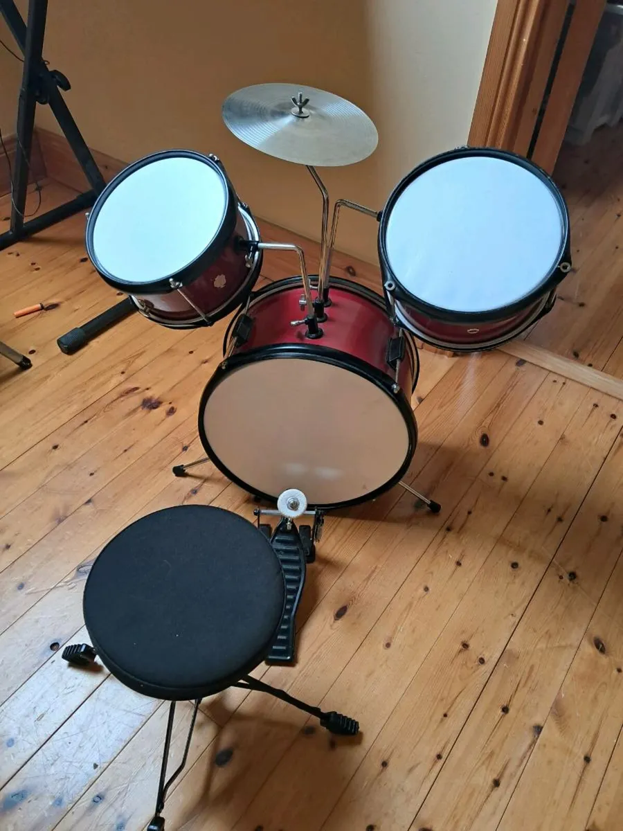 Kids drum kit