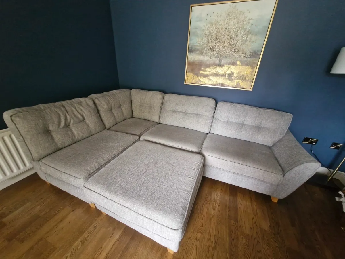 L-Shaped Couch 4 Seater - Image 3