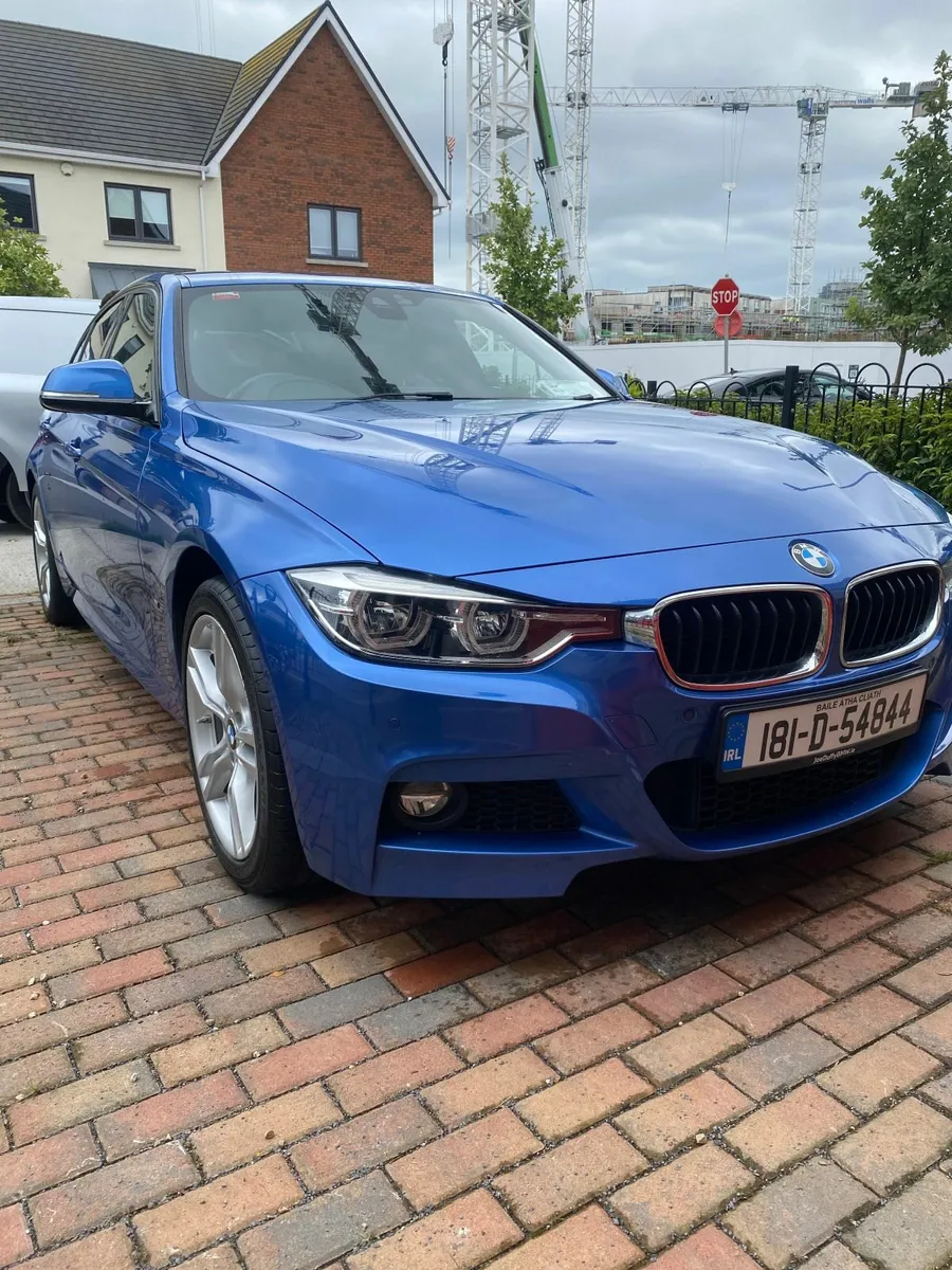 BMW 330E - Image 1