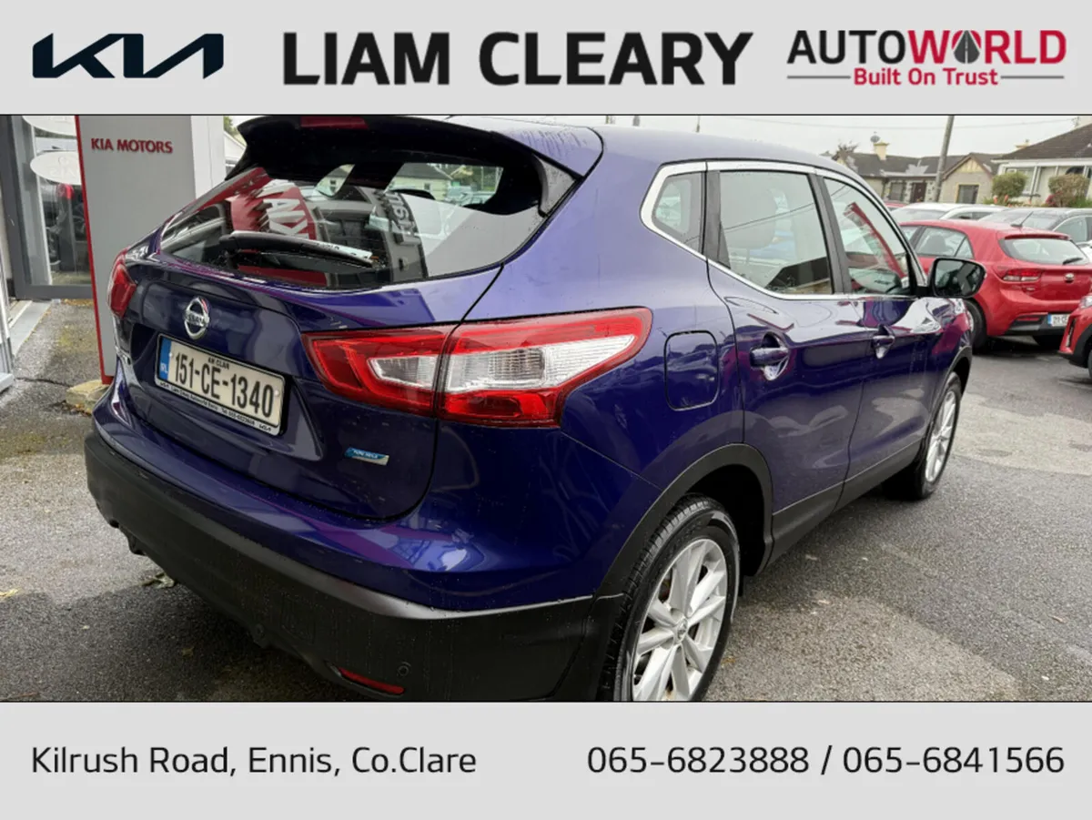 Nissan Qashqai 1.5 SV SAFETY PK + CON DSL CONNECT - Image 3