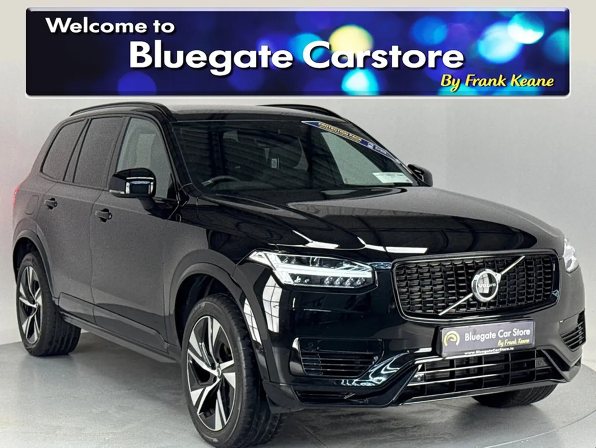 Volvo XC90 R-DESIGN T8 RCHARGE**7 Seater**Digital - Image 1