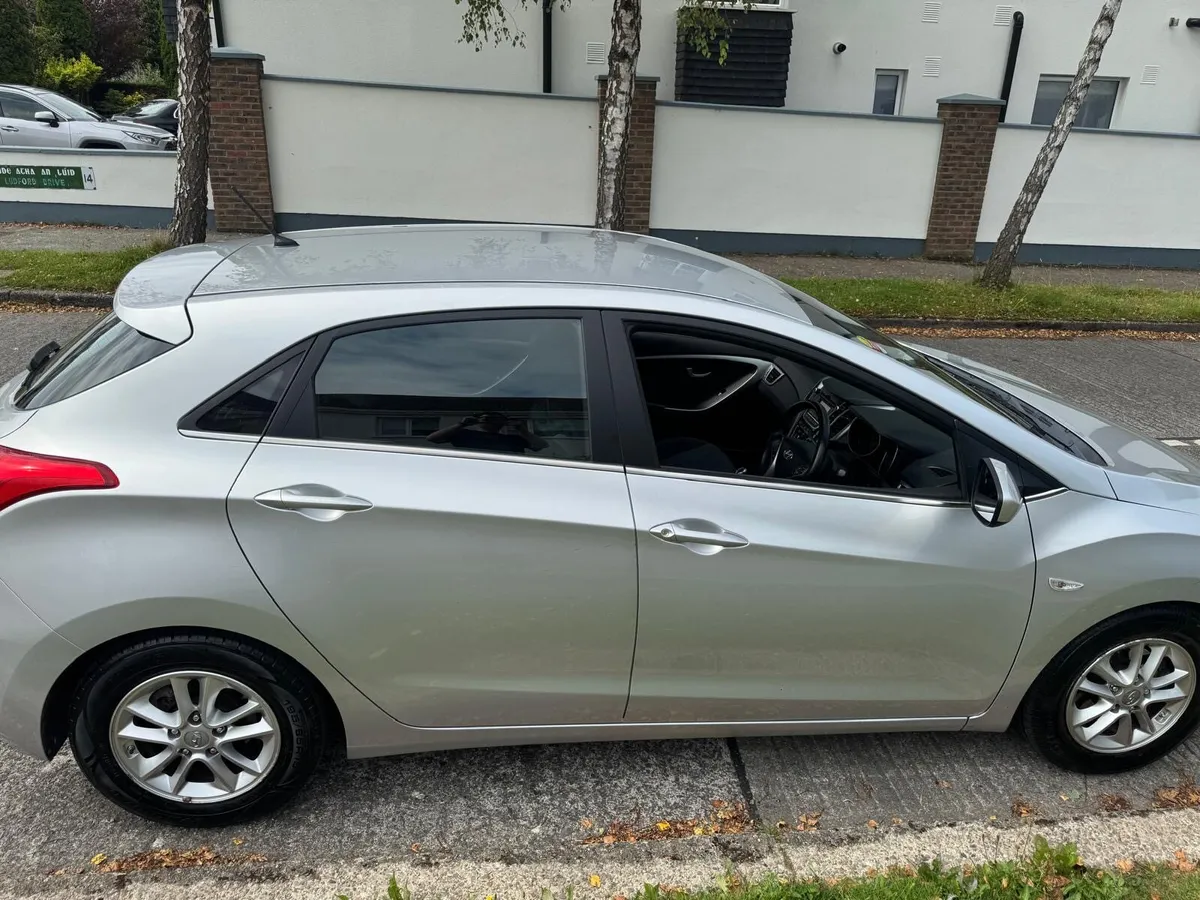 Hyundai i30 - Image 3