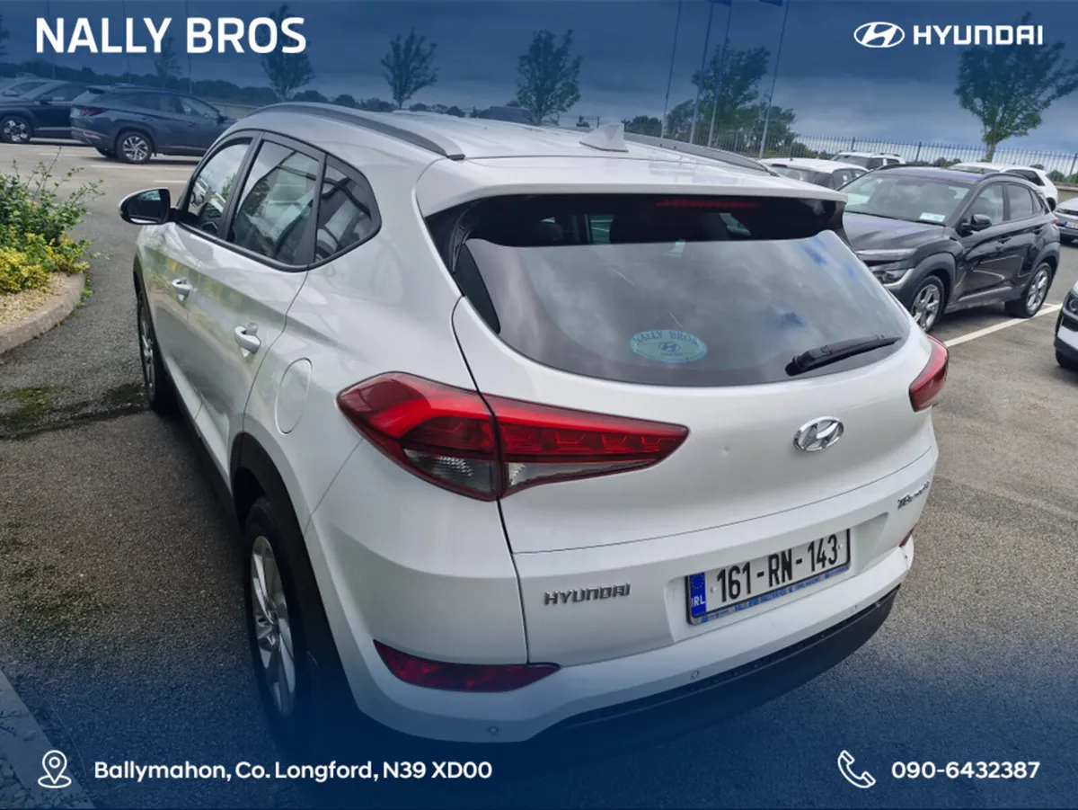 Hyundai Tucson EXECUTIVE 5DR - Image 4