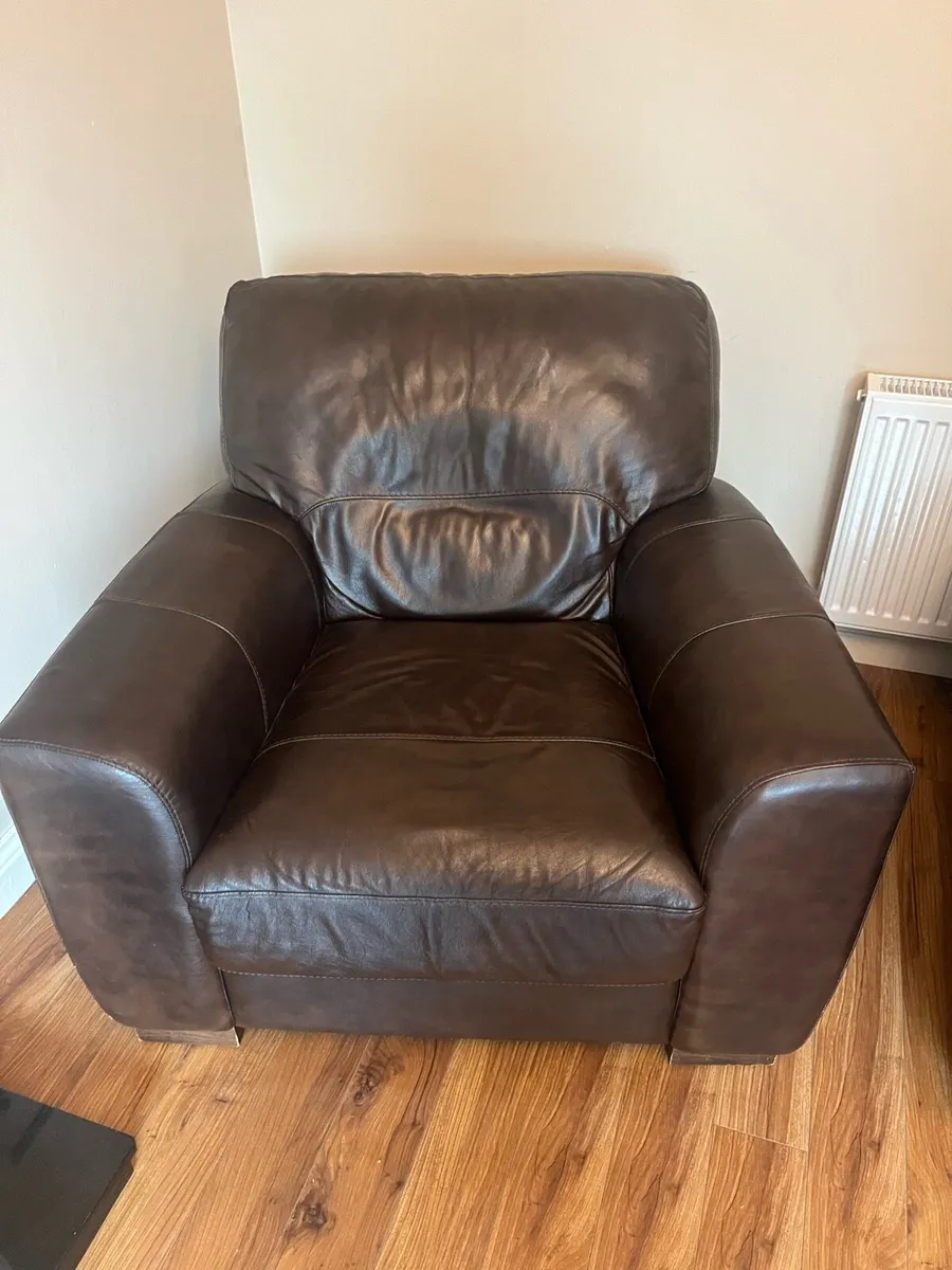 3 piece suite of furniture - Image 2