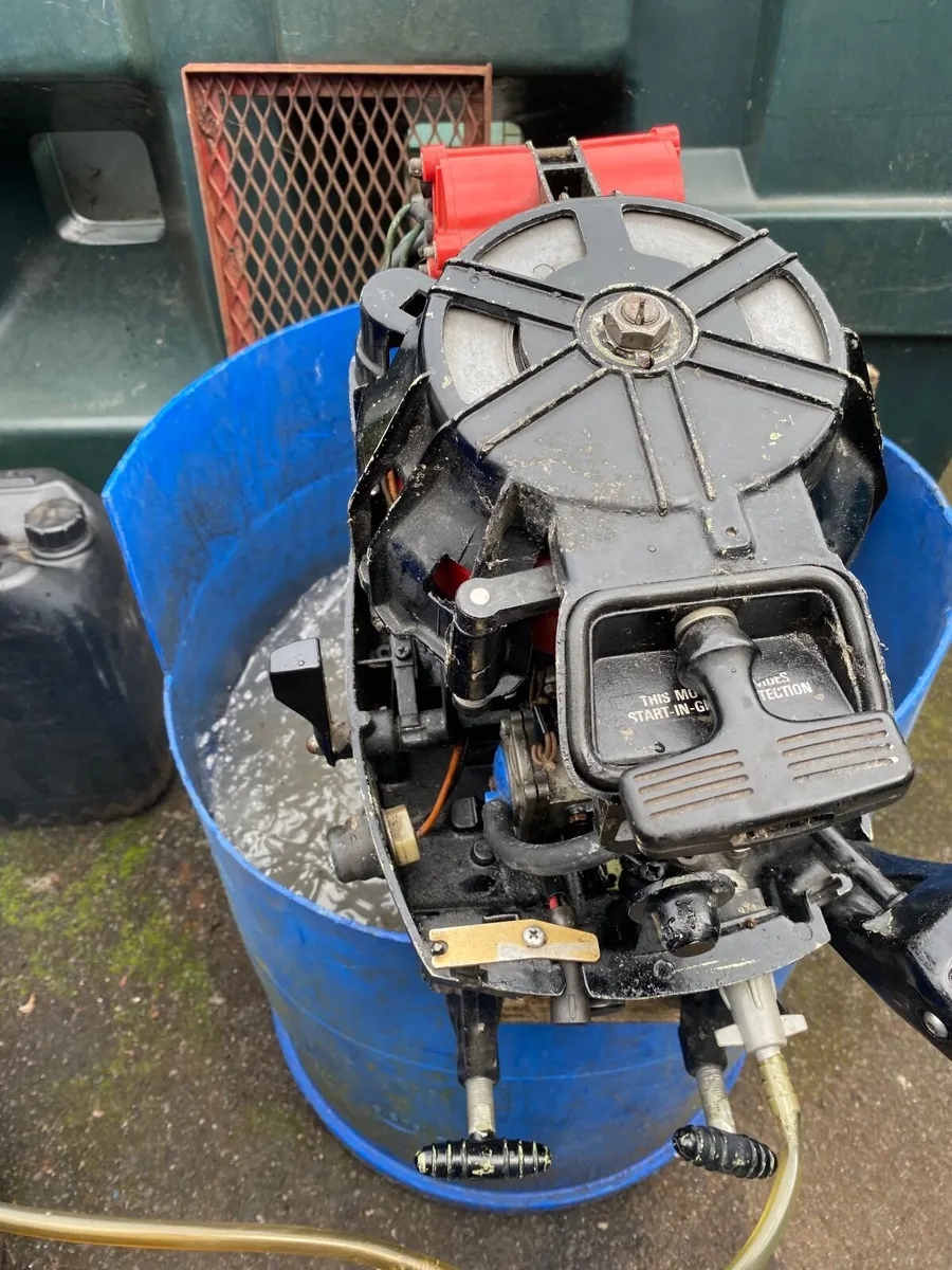 Mercury 7.5hp Boat engine - Image 2