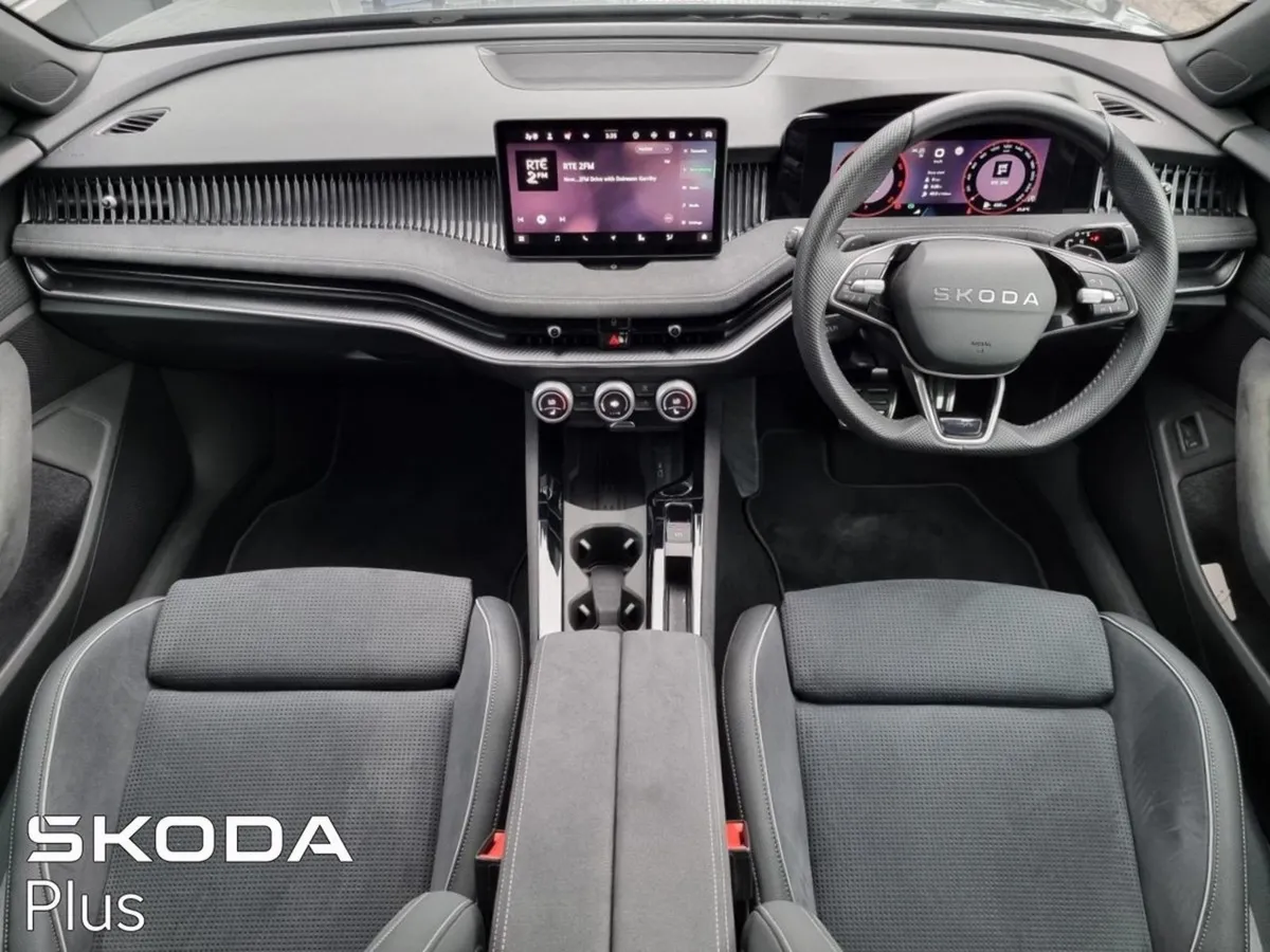 Skoda Superb Sportline 2.0 TDI 150HP DSG Trinity - Image 2