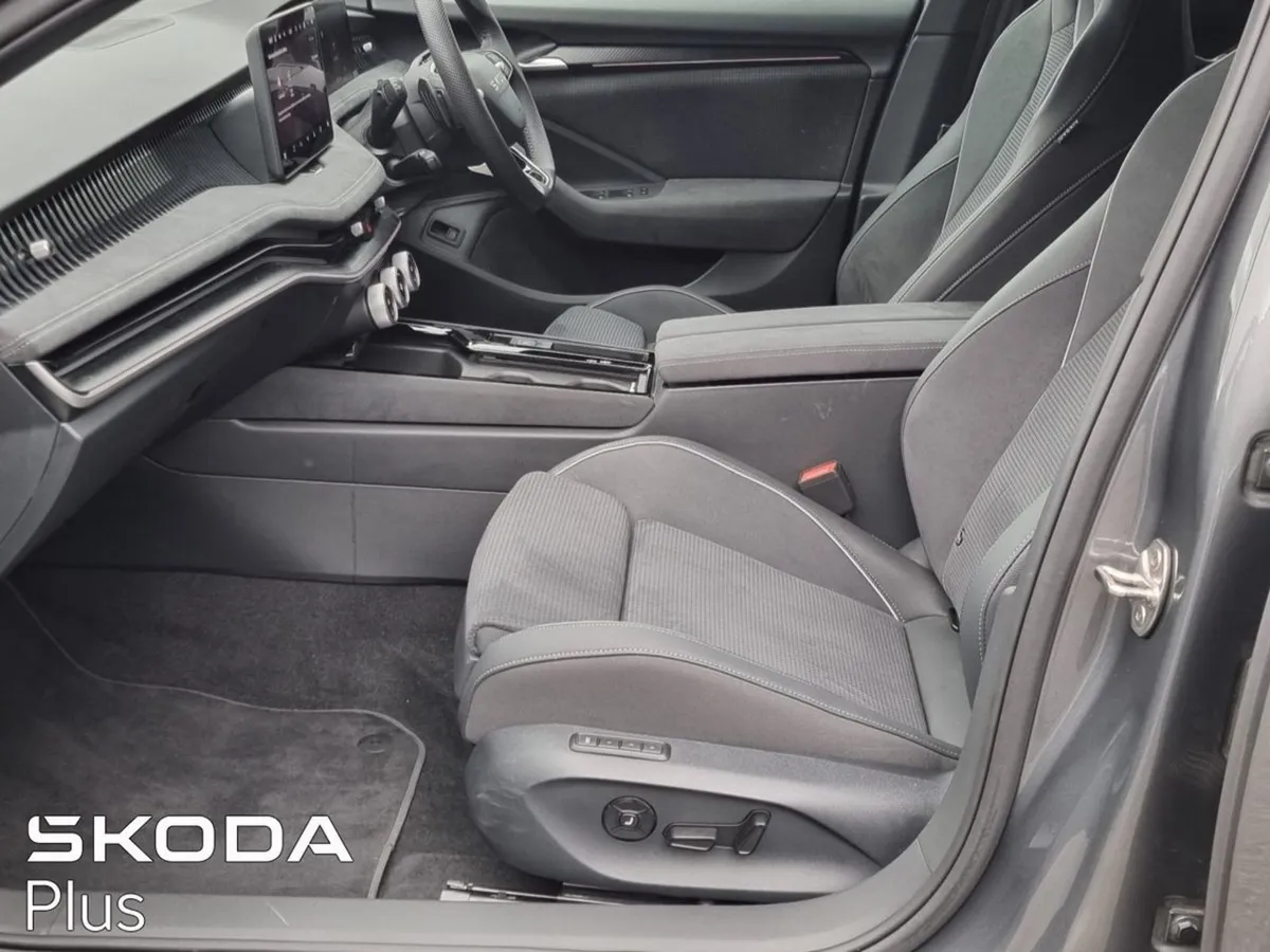 Skoda Superb Sportline 2.0 TDI 150HP DSG Trinity - Image 4