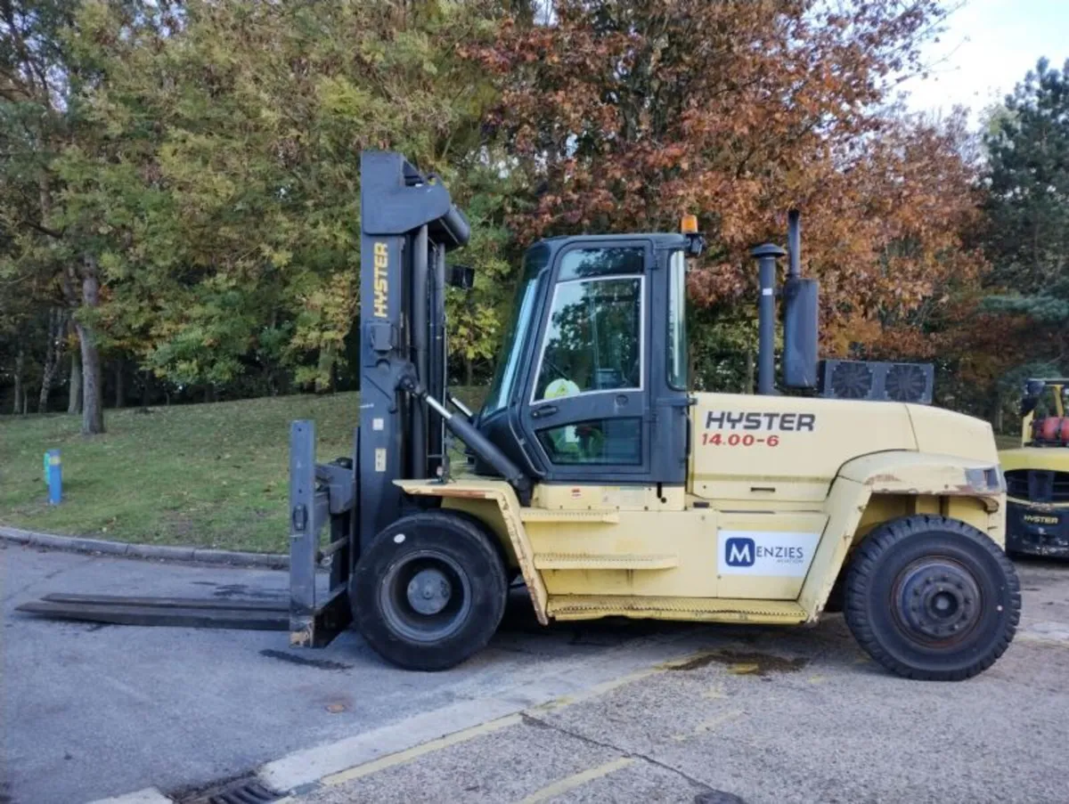 Hyster 14 Ton Forklift - Image 1