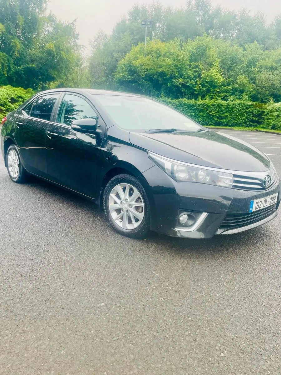 Toyota Corolla 2016 - Image 2