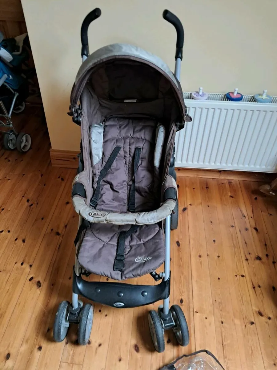 Car seats, buggies - baby toddlers - Image 4