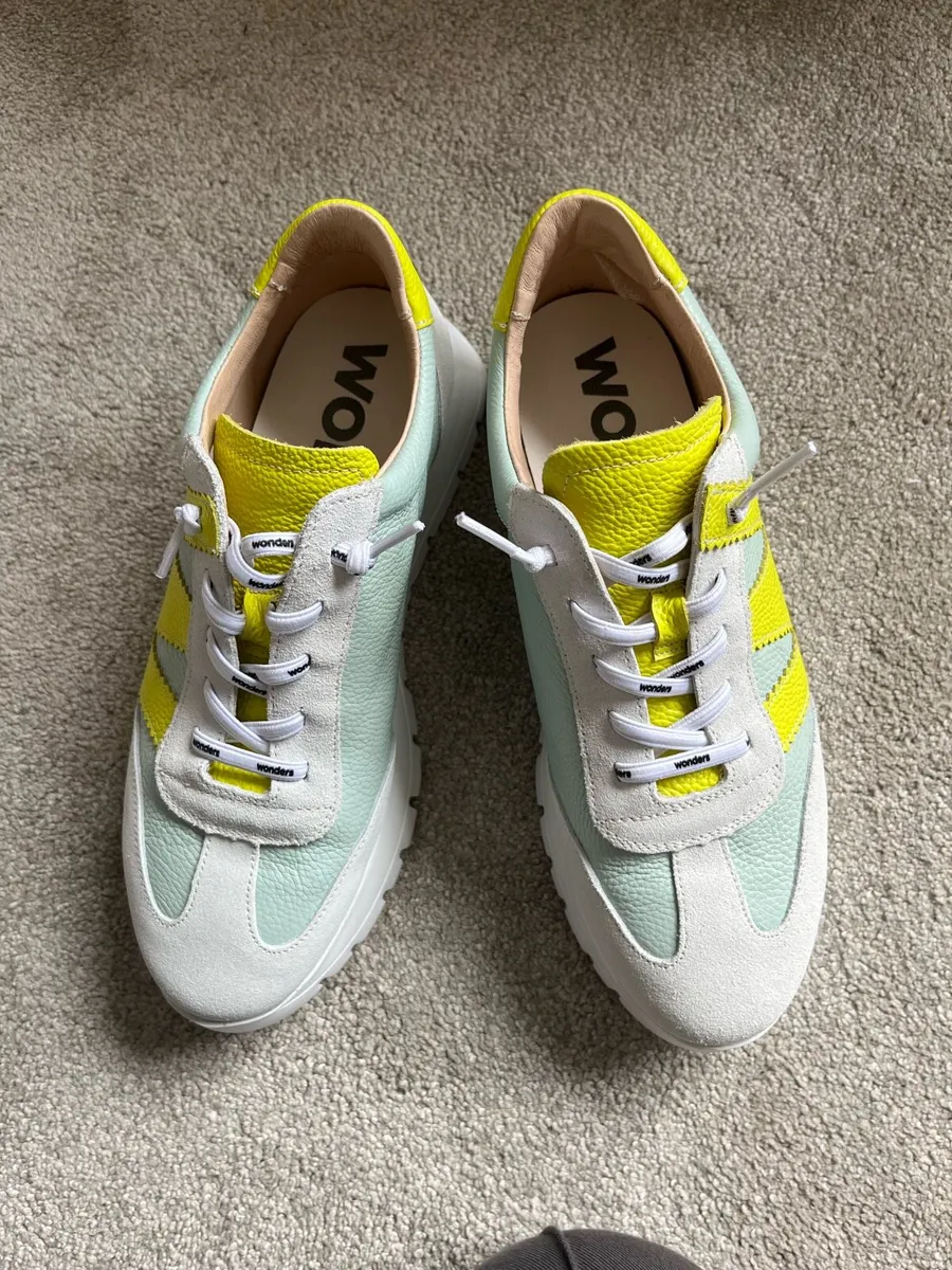Ladies shoes - Image 3