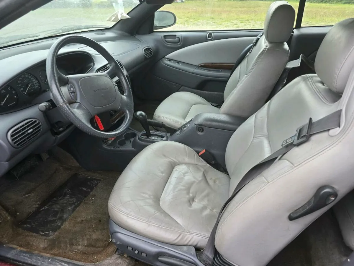 Chrysler Sebring Convertible - Image 3