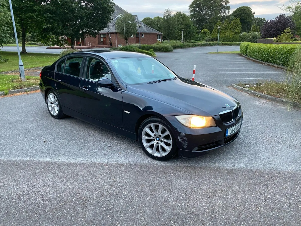 BMW 318D SE - Image 2