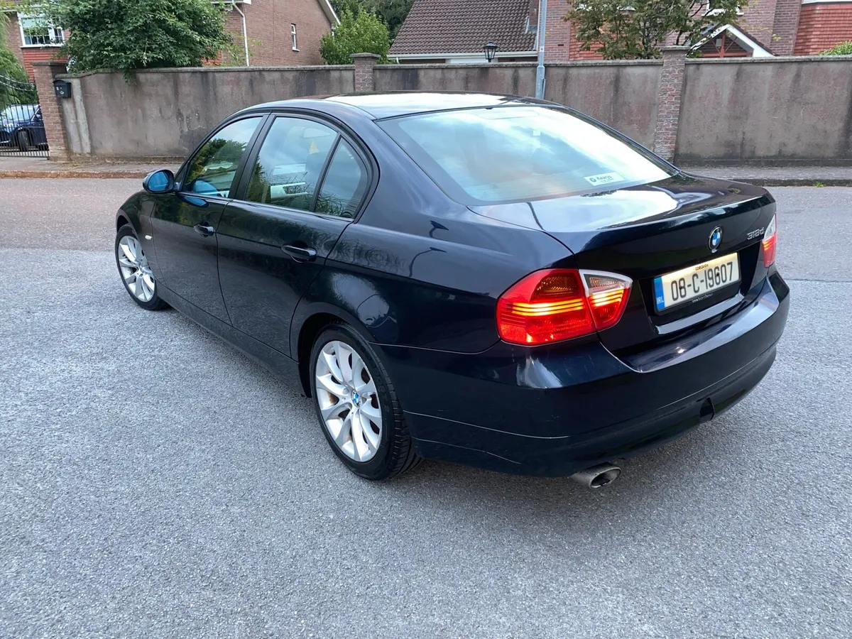 BMW 318D SE - Image 4