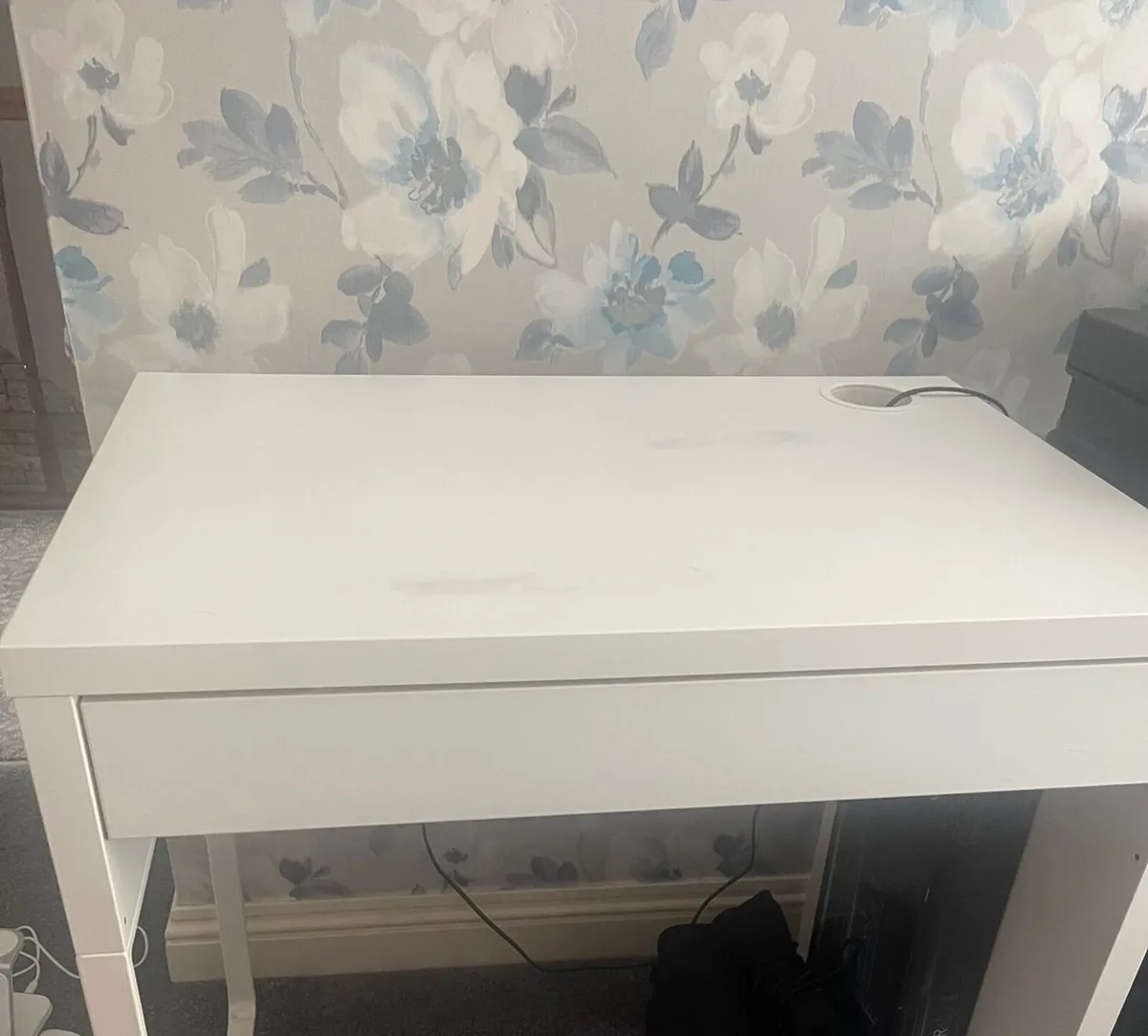 Chair and Table - Image 3
