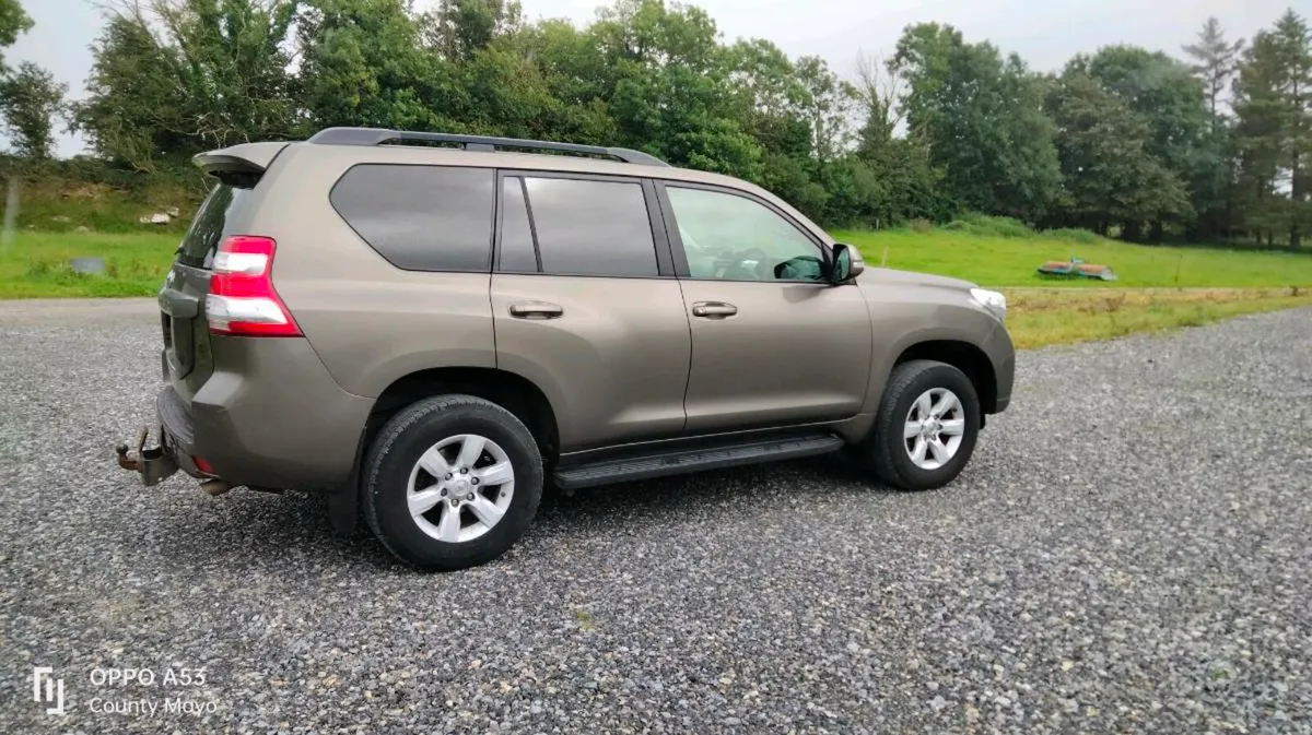 Toyota landcruiser - Image 3