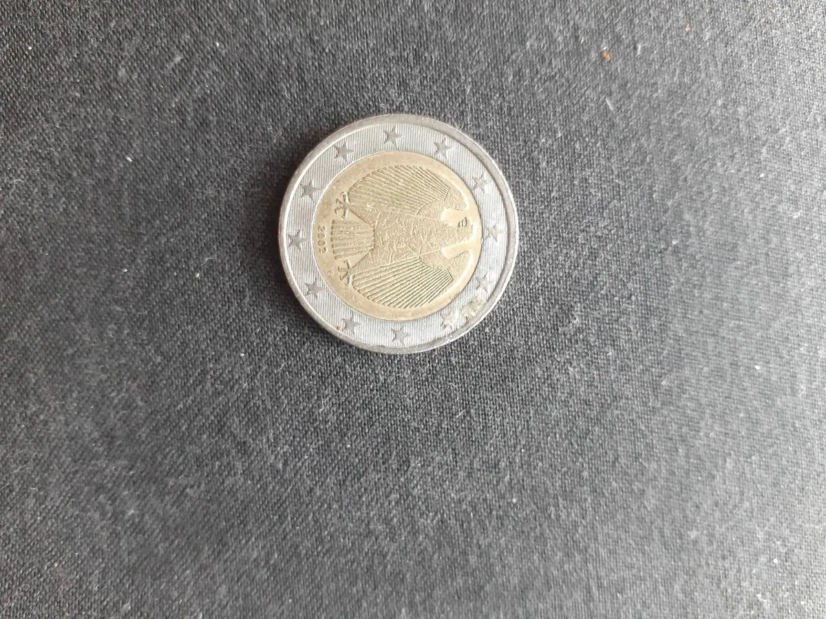 Coins  0899825042 - Image 1