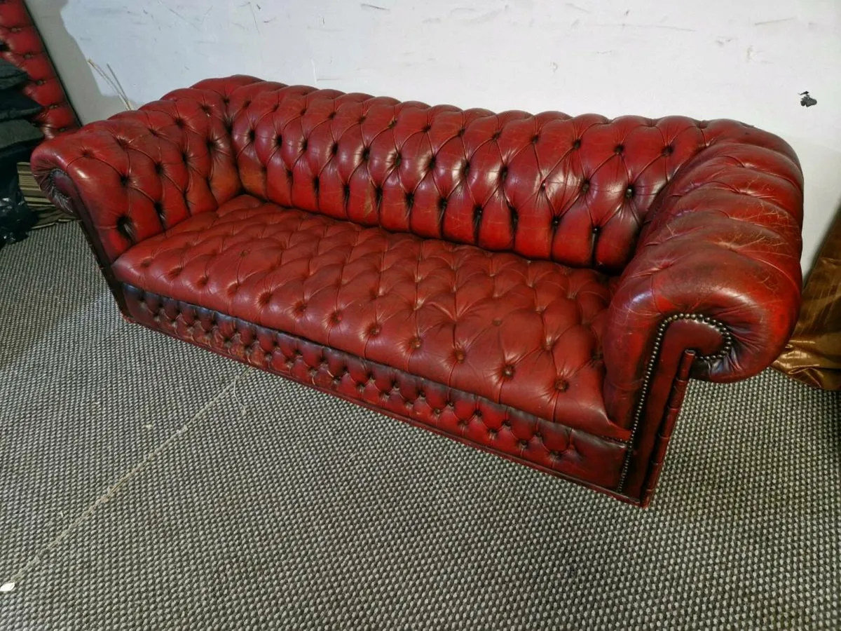 Chesterfield - Image 2