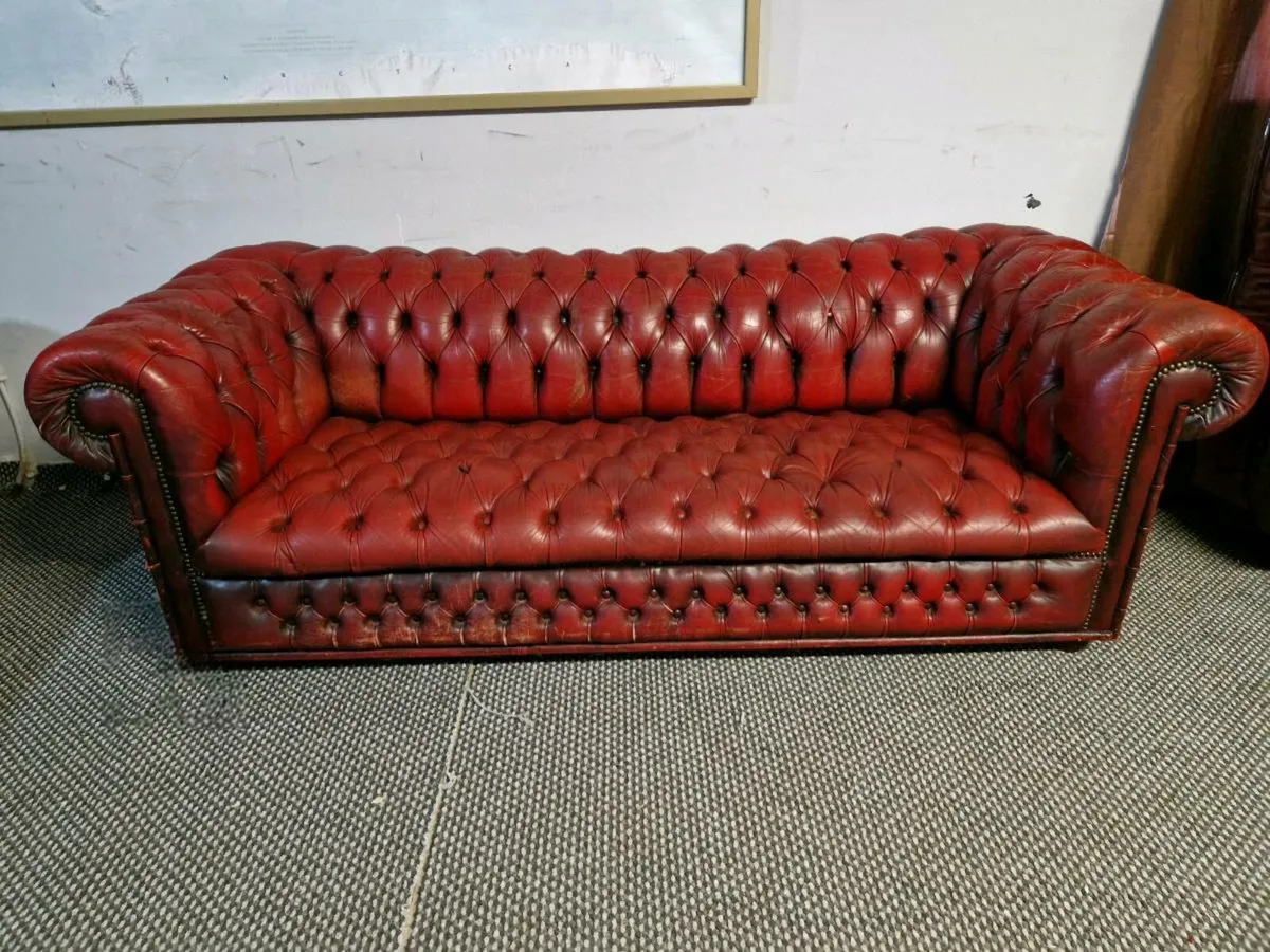 Chesterfield - Image 3