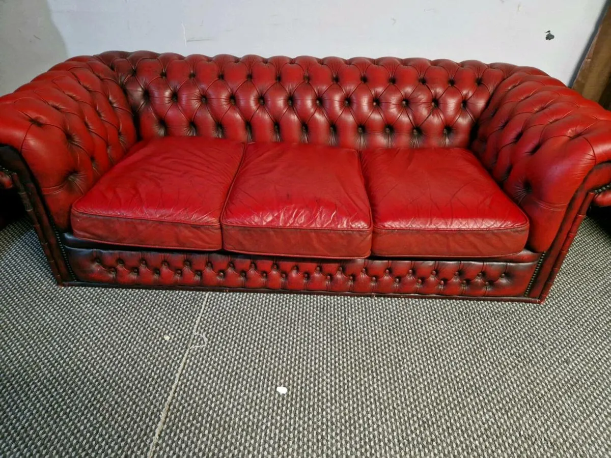 Chesterfield - Image 4