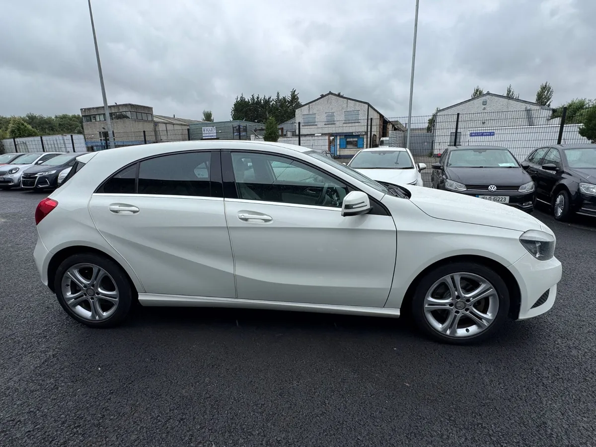 Mercedes Benz A Class 2013 white - Image 2