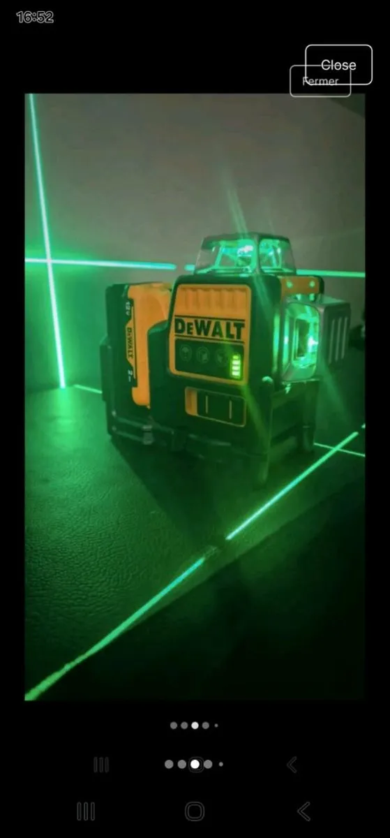 DEWALT 3 WAY LASER LEVEL. - Image 1