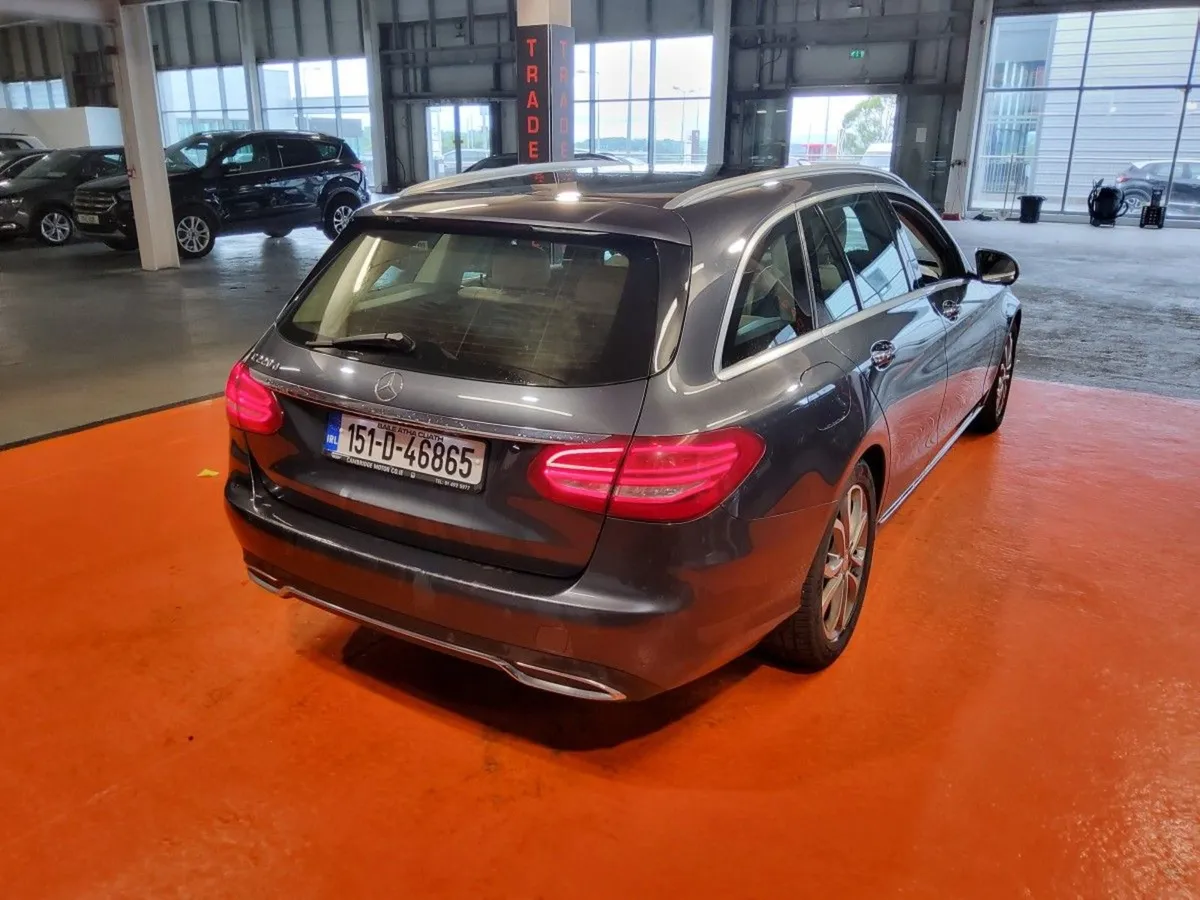 Mercedes-Benz C-Class C 220 Bluetec - Image 3