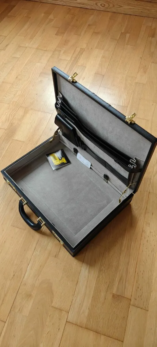 Leather Briefcase - Image 3
