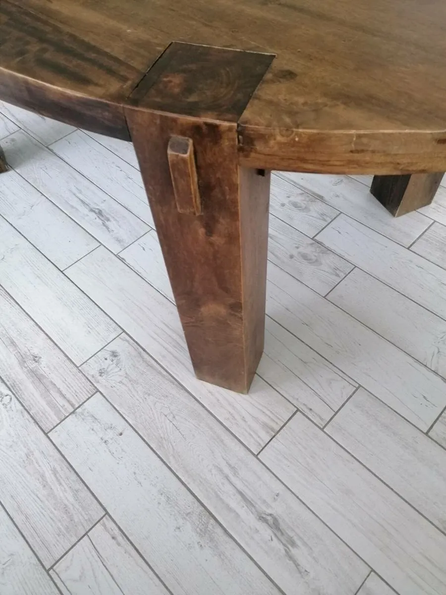 Dining table and chairs - Image 3