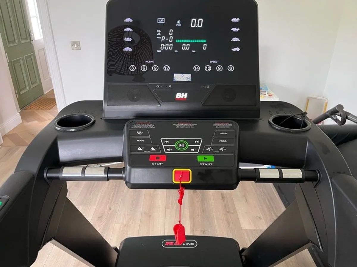 treadmill - Image 1